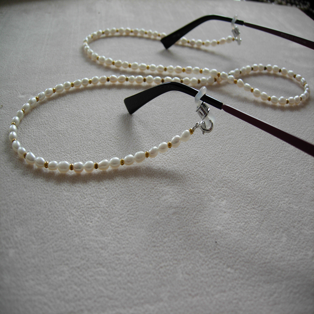 fashionable eyeglass beaded re - Mask Chain Holder recension och pris